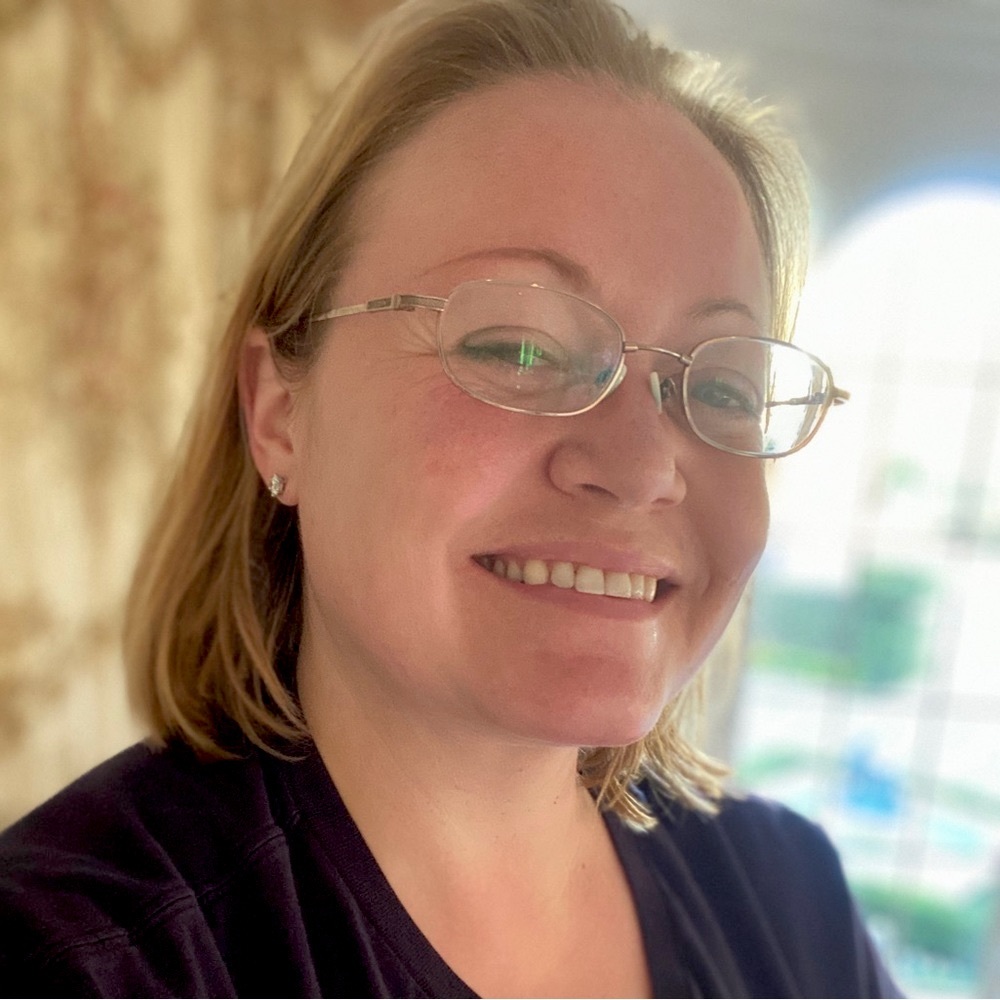 Meet your Posher, Rebecca